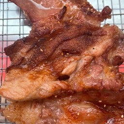 ร้านคอหมูย่างน้ำจิ้มรสเด็ด