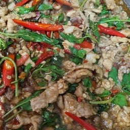 ตามสั่ง กะเพรา แอบแซ่บ