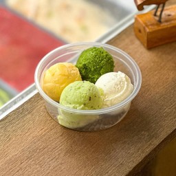 ถ้วย 4 สกู๊ปเล็ก