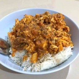 ปลากระป๋องผัดไข่