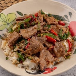 ผัดกะเพราตับหมู (ราดข้าว)