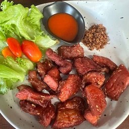 หมูรมควันทอด