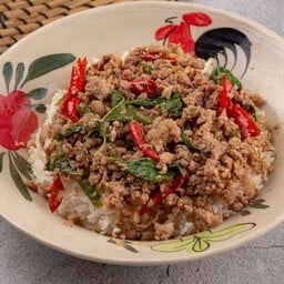 ผัดกะเพราหมูสับ (ราดข้าว)