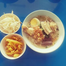 ร้านก๋วยจั๊บชามสุข