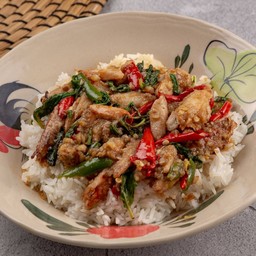 ผัดกะเพราก้ามปู (ราดข้าว)