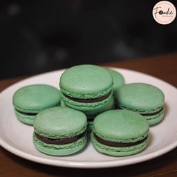 มาการอง-มิ้นต์ช็อคชิพ (ชิ้น)