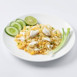 ข้าวผัดเนื้อปูก้อน