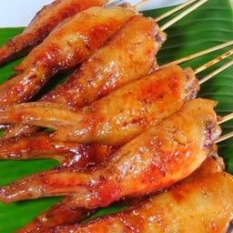 ข้าวกระเพาะหมูสับ ศาลายา