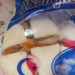 ลูกชิ้นทอด & ยำเซ่บ &ก๋วยเตี๋ยว by ฟาเรีย