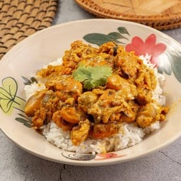 หอยแมลงภู่ผัดผงกะหรี่ (ราดข้าว)