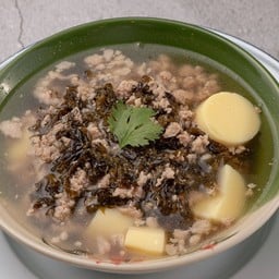 ต้้มจืดเต้าหู้หมูสับสาหร่าย