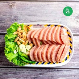 แหนมหมูส้ม ( เปรี้ยว )