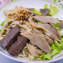 เกาเหลาแห้งเป็ดพะโล้
