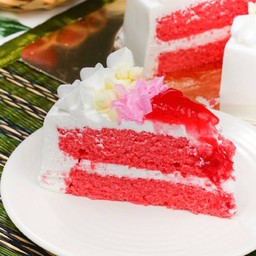 เค้กสตรอว์เบอร์รี่โยเกิร์ต (แบ่งชิ้น 2 ปอนด์)