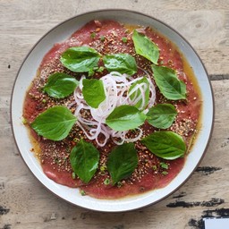 เห่าดง (เนื้อไทยวากิว)