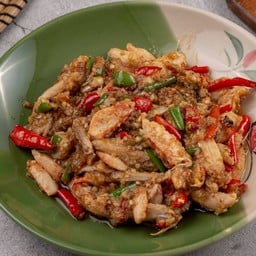 ก้ามปูผัดพริกเกลือ (กับข้าว)