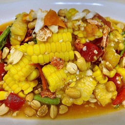 ส้มตำข้าวโพดไข่เค็ม