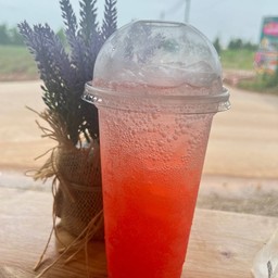 สตอเบอรี่โซดา