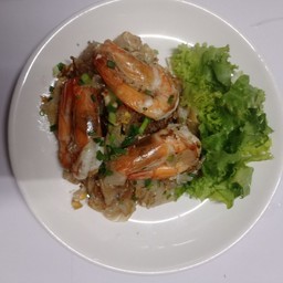 เสนใหญ่คั่ว กุ้ง