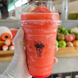 สตอเบอร์รี่ปั่น