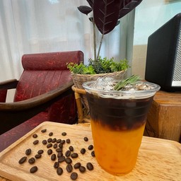 อเมริกาโน่ น้ำส้ม