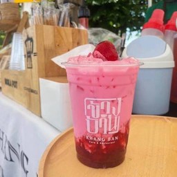 นมชมพูสตรอว์เบอร์รี่