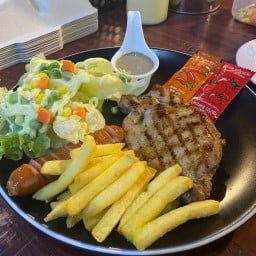 กรีนสเต็ก (สันติธรรมเชียงใหม่) สันติธรรม เชียงใหม่