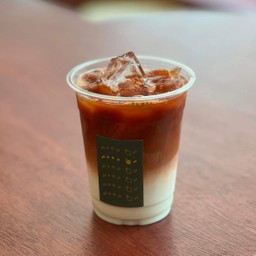 MOOD ON THAI TEA
