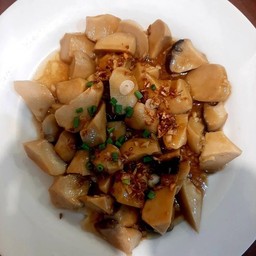เห็ดออริจิผัดน้ำมันหอย
