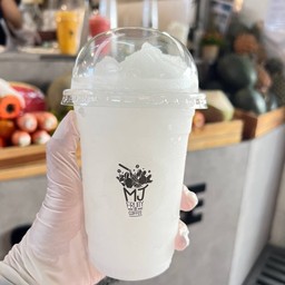 มะพร้าวน้ำหอมปั่น