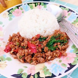 กะเพราหมูสับ