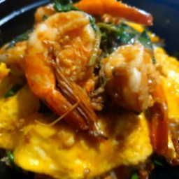 [อร่อยซ่ากับโค้ก] ข้าวกะเพรากุ้งพริกแห้ง ไข่ข้น +  โค้ก ออริจินัล (กระป๋อง)
