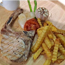 สเต็กหมูพอร์คชอป