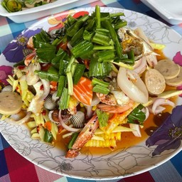 ยำทะเล 5 อย่าง