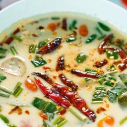 ต้มข่าไก่