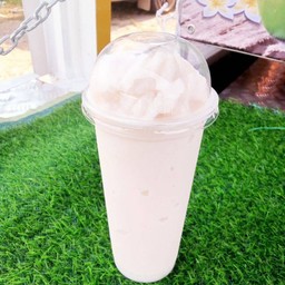 COCONUT NungNing(มะพร้าวปั่นนมสดอัมพวา) ติดกับวัดหัวโป่ง
