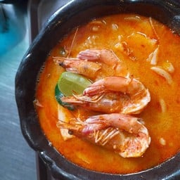 อูด้งต้มยำกุ้ง