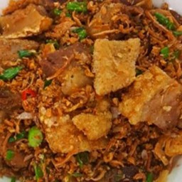 หมูกรอบคั่วพริกเกลือ