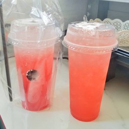 ลิ้นจี่โซดา