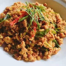 ข้าว คั่วกลิ้งหมูสับ