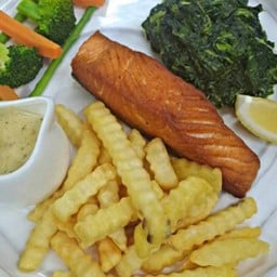 สเต็กปลาแซลม่อน