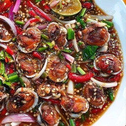 ตำหอยแครง(ใส่เส้นมะลอกอด้วยนะคะ(