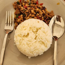 ครัวต้นรัก