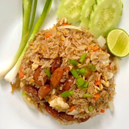 ข้าวผัดกุนเชียง ห๊อม หอมมม