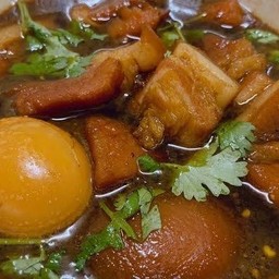 พะโล้หมู