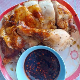 ไก่ย่างครึ่งตัว