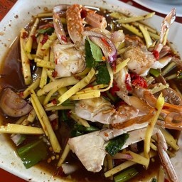 ยำมะม่วงปูม้าสุก