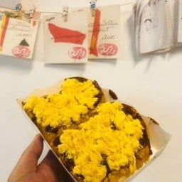 ขนมปังปิ้ง พริกเผา ไก่หยอง