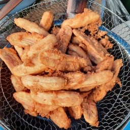 กล้วยทอด มันทอด (เจ้แหม่ม ธ.กรุงไทย)