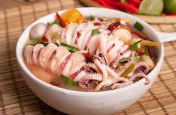 ต้มยำหมึกไข่